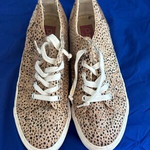 Stylish Leopard Print Women's Sneakers
